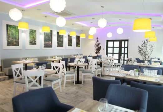 4. 호텔 치카다..