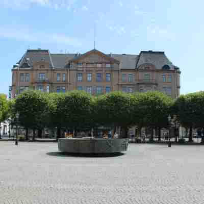 Grand Hotel Hotel Exterior