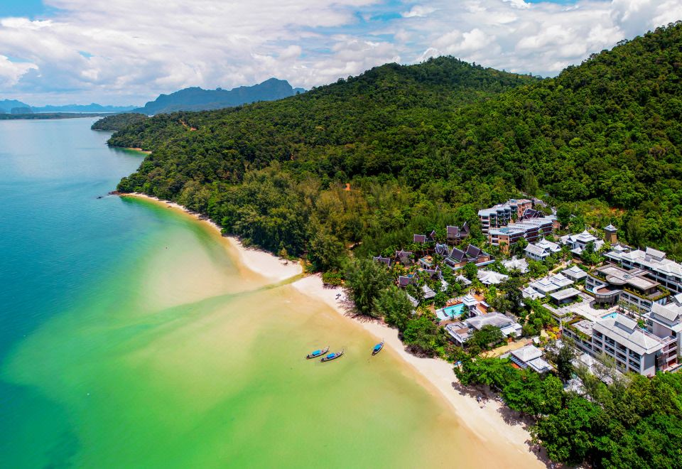 안야비 툽카엑 비치 리조트