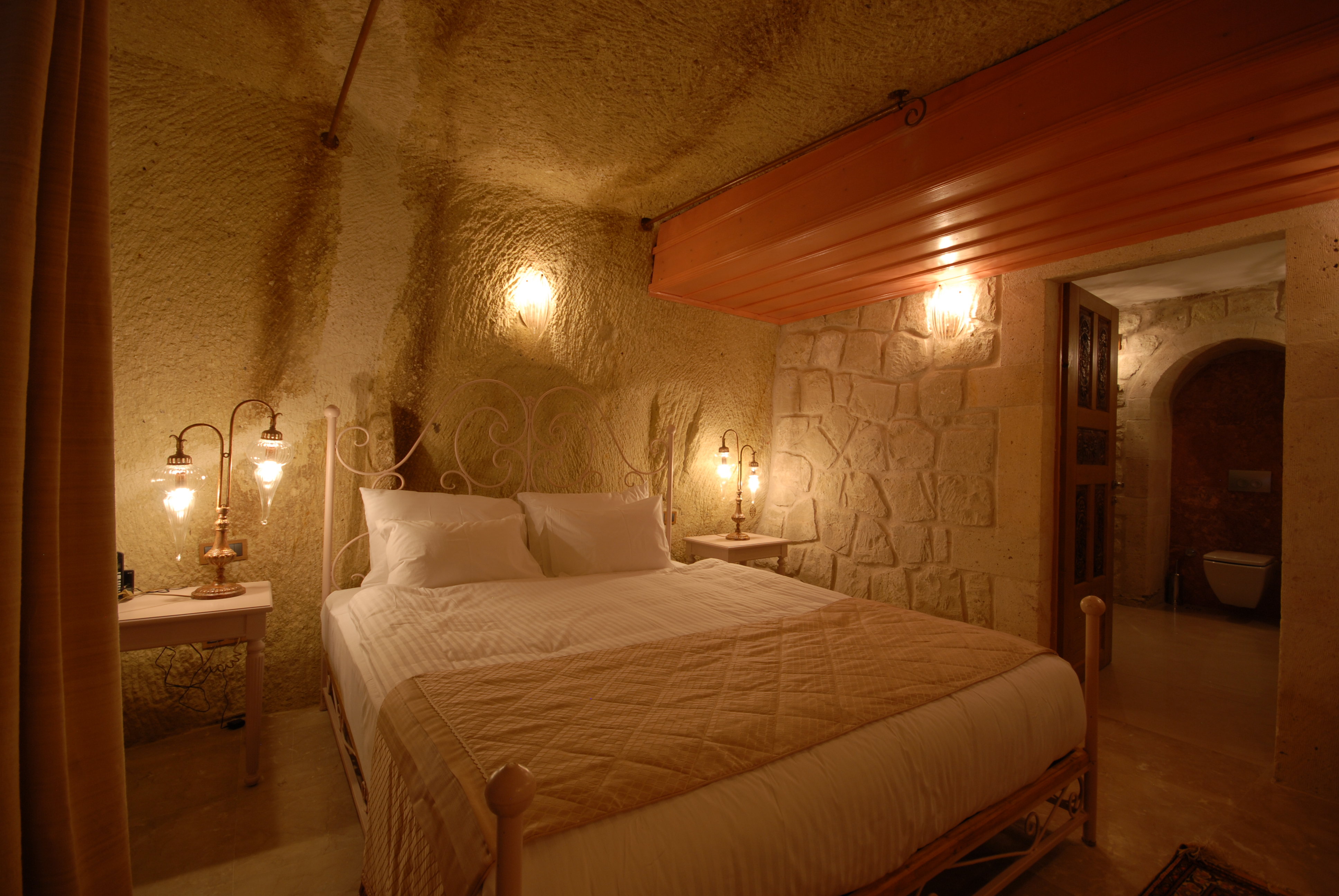 Tafoni Houses Cave Hotel