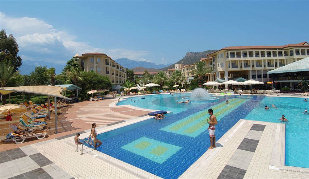 Queen's Park le Jardin - All Inclusive