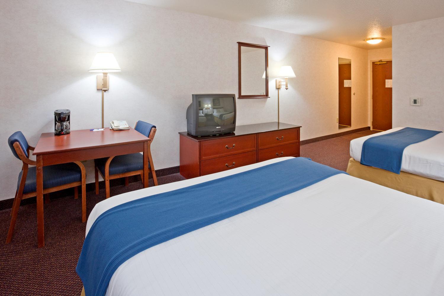 Holiday Inn Express Hotel & Suites Fort Atkinson, an Ihg Hotel