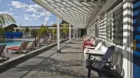 Beach Street Inn and Suites