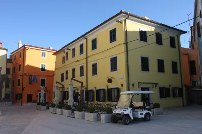 Villetta Phasiana Hotels in Peroj