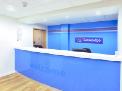 Travelodge London Raynes Park Hotels in Wimbledon