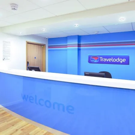 Travelodge London Raynes Park Отели рядом с достопримечательностью «Уимблдон»