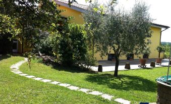 Al Casale Giallo B&B