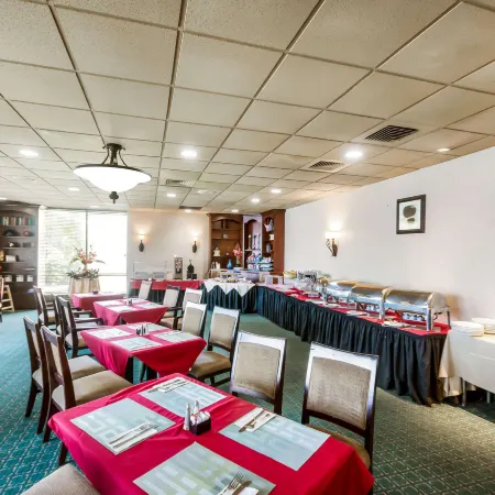 Chester Hotel and Conference Center