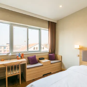 QingYueju Business Hotel