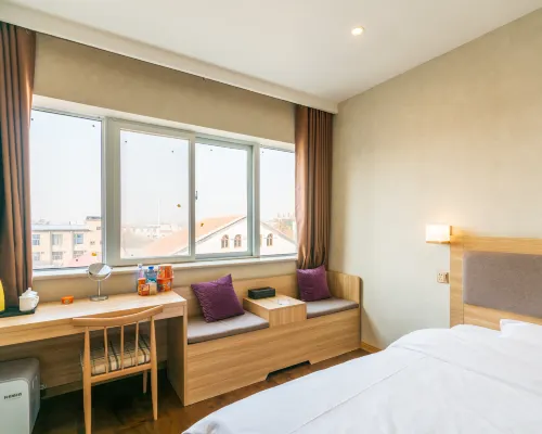 QingYueju Business Hotel Hotels in Fengqiu