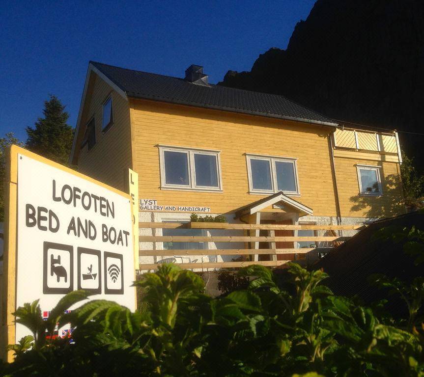 Lofoten Bed and Boat-A Town Updated 2022 Room Price-Reviews & Deals |  Trip.com