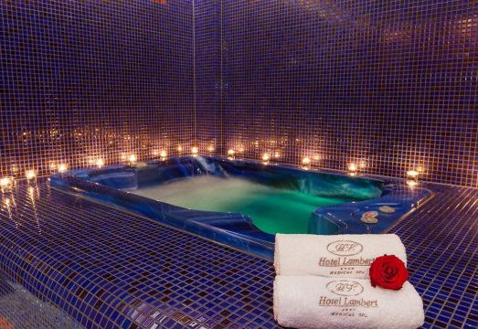 5. 호텔 램버트 메..