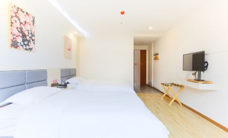 Kaili Boutique Hotel - Housity