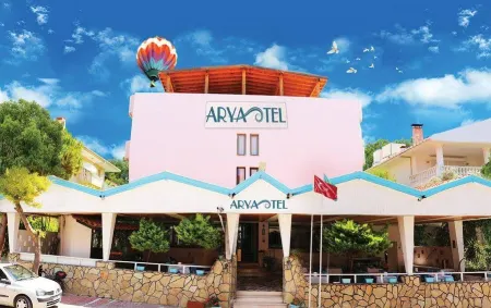 Arya Hotel