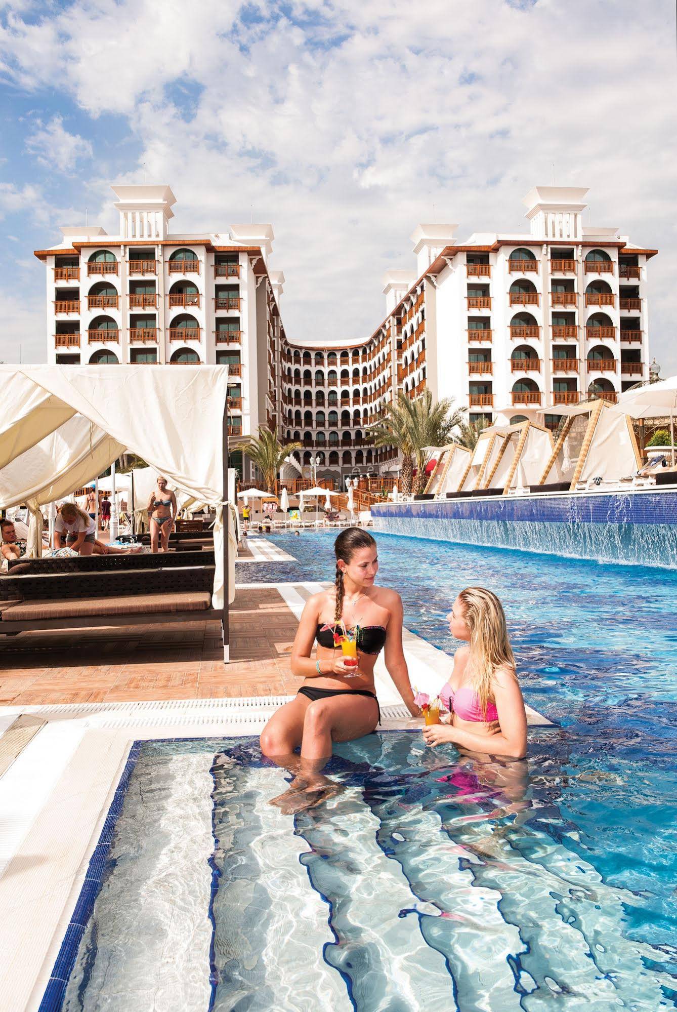 Quattro Beach Spa & Resort - All Inclusive