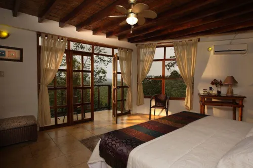 Samai Lodge Holistic Living Hotels in Olon