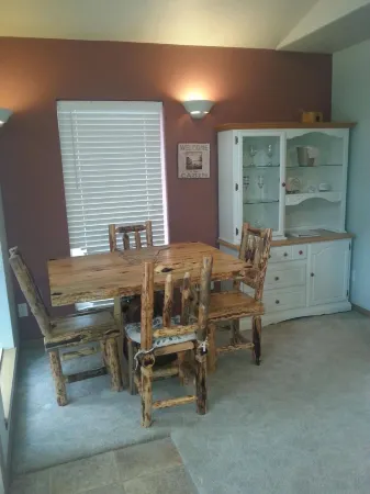 Riverfront Motel & Cabins