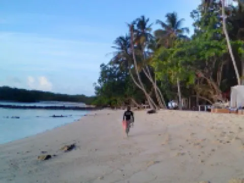 Batuta Maldives Surf View Hotels in Thulusdhoo