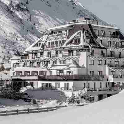 Apartment Alpenland Hotel Exterior