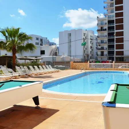 Hotel Apartamentos Vibra Central City - Adults Only