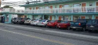 Beachside Resort - Parkplatz
