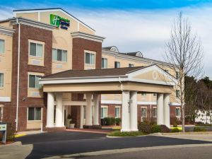 Homewood Suites by Hilton Olmsted Village (Near Pinehurst, NC)