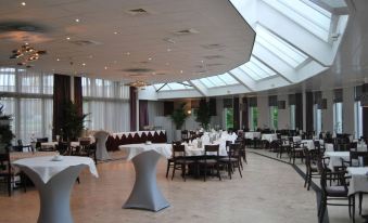 Atlas Hotel Holiday