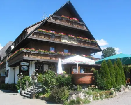 喬斯塔爾斯圖布爾鄉村酒店及餐廳 蒂蒂湖-新城酒店