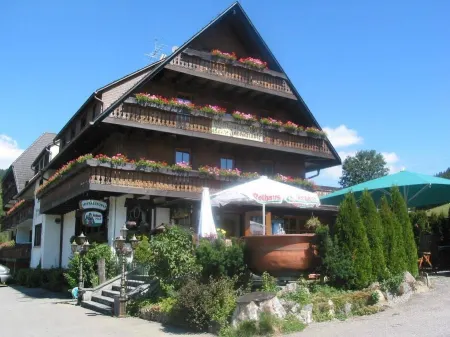 Landgasthof Jostalstüble Отели в г. Титизее-Нойштадт