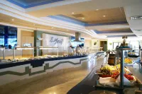 Paradise Bay Resort - breakfast