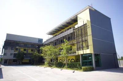 Elite Residence Phitsanulok Hotels near Rajamangala Institute of Technology