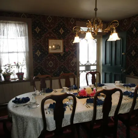 Parsonage Inn Bed and Breakfast