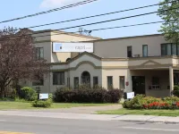 Motel Capri & Suites Hotels in Repentigny