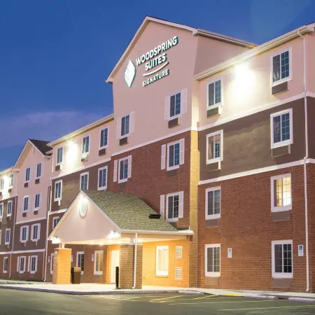 WoodSpring Suites Broken Arrow