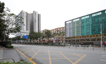 Shenzhen Shiyan Fengyuan Hotel