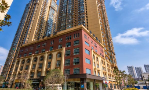 JI Hotel (Kunming Lianmeng Road Wanhong International) - Housity