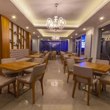 Business Palas Otel