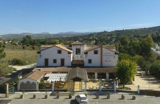 Hotel Ronda Valley - Housity