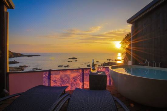 Xyz Private Spa And Seaside Resort Reviews For 3 Star Hotels In Shirahama Trip Com