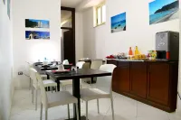 Thanit Rooms