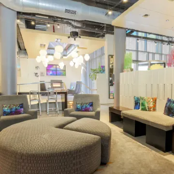 哈萊姆雅樂軒飯店 阿波羅劇院附近的飯店