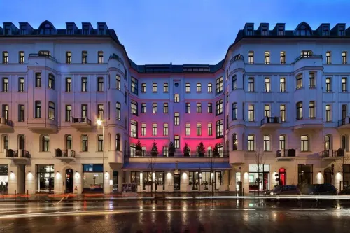Lux Eleven Berlin-Mitte