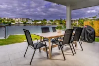 Blue Lagoon Villa B Hotels in Trinity Beach
