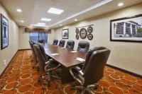 Holiday Inn Express & Suites Washington - Meadow Lands Hotels in North Strabane Township