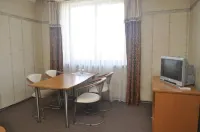 Kotak Mini-Hotel