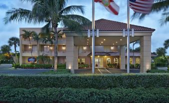 Fairfield Inn & Suites Palm Beach