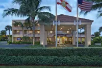 Fairfield Inn & Suites Palm Beach Hotels in Lake Worth