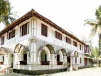 Lake County Heritage Home Hotels near VILLAGE CANOPY | Homestay and venue in kumbalangi