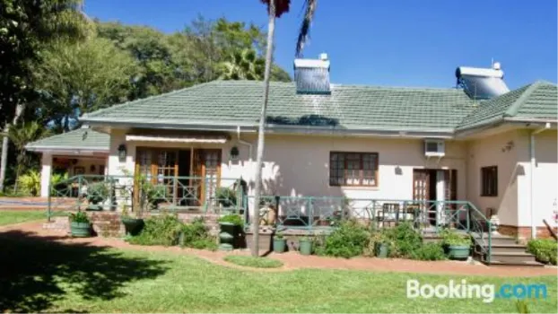 12 Fleetwood Hotels near Royal Harare Golf Club