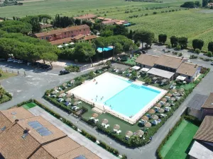 Fattoria Palazzeta - Pet & Family Friendly